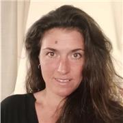 Enseignante de français langue étrangère diplômée master 2 FLES et certifiée DELF DALF propose cours sur mesure adaptés à vos envies et besoins !